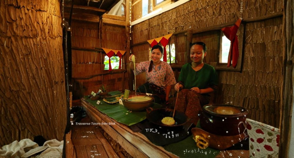 Day 2: Mari Mari Cultural Village Experience