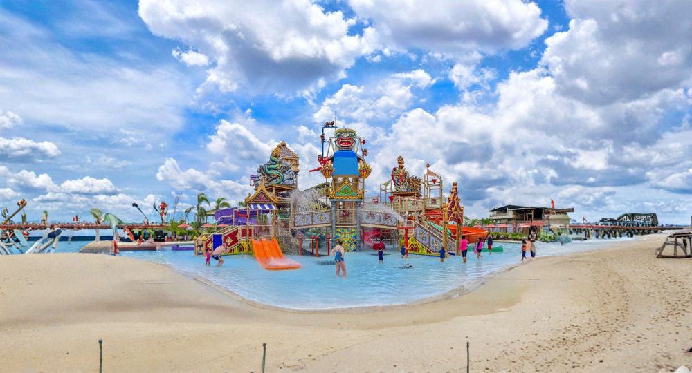 Day 3: Aquaverse Water Park with Lunch