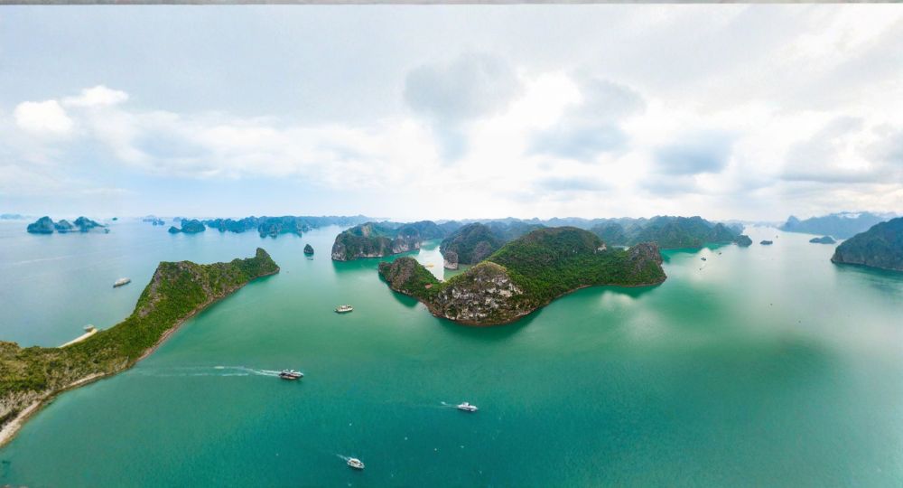 Day 4: Ha Long Bay to Da Nang