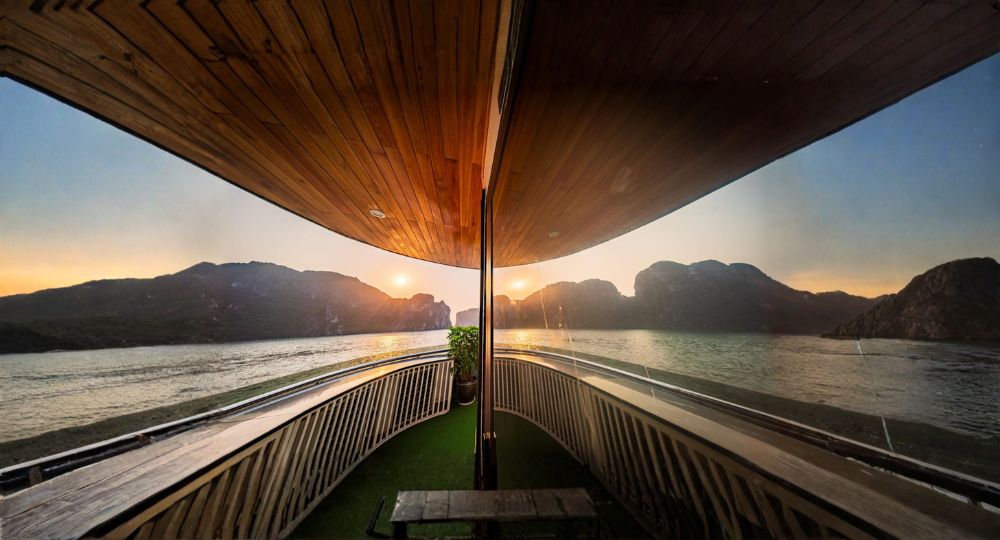 Day 3: Ha Long Bay Cruise
