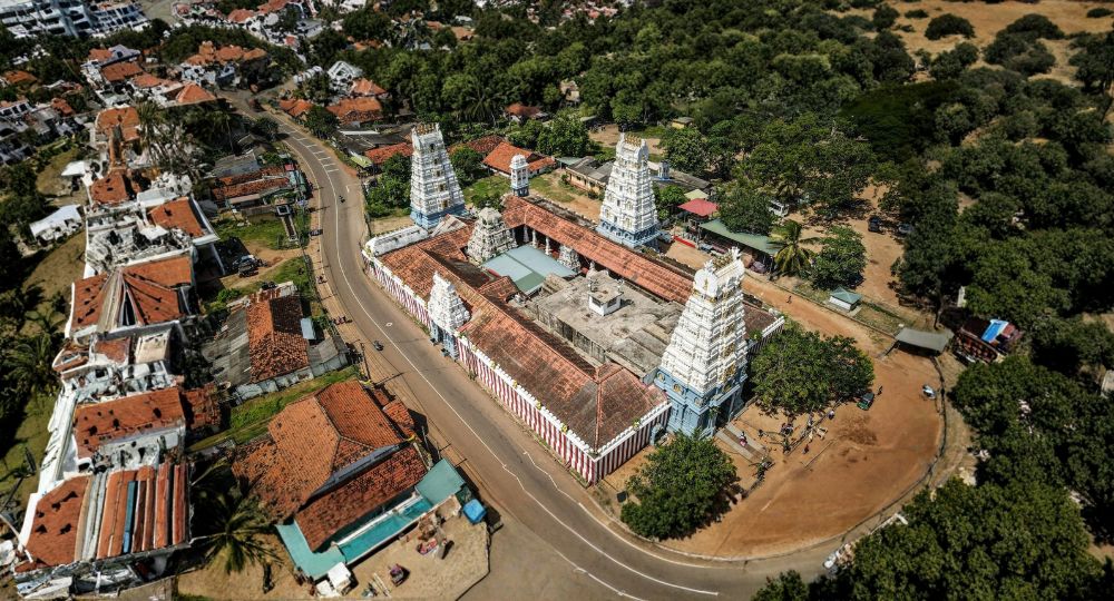 Day 1 – Arrival & Temple Visits (Dambulla)