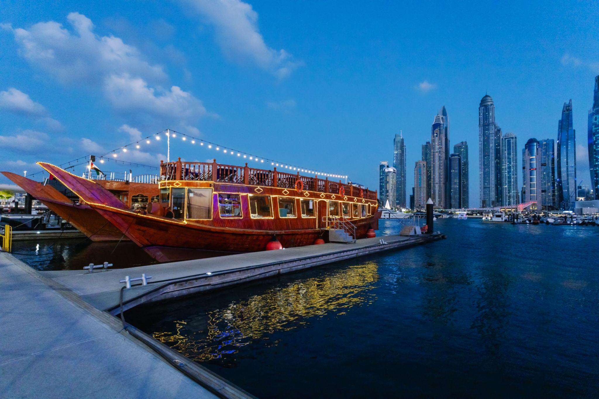 Day 3 – Dhow Cruise Experience