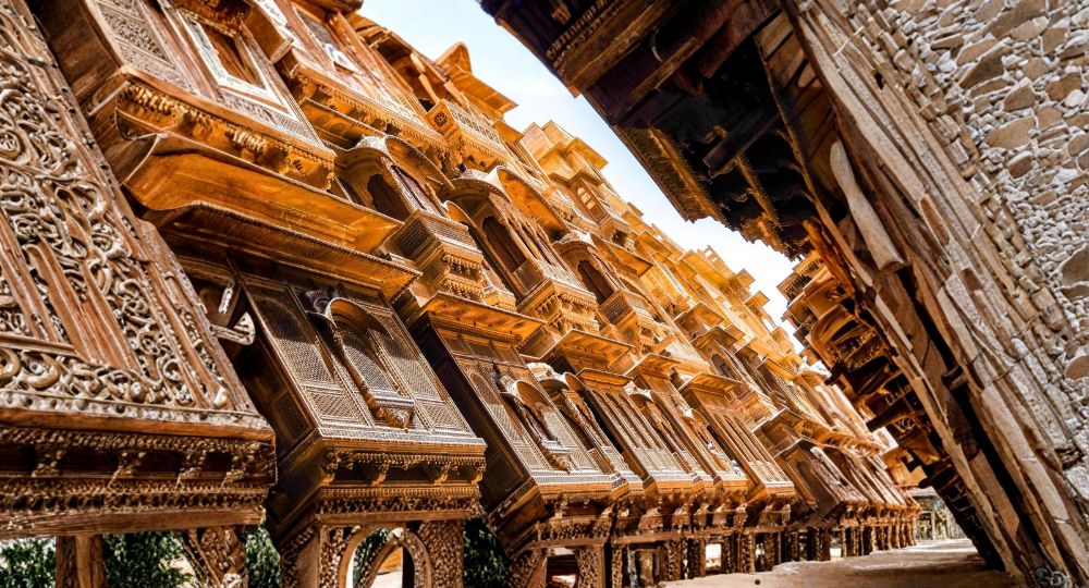 Day 5 – Jaisalmer Sightseeing & Desert Safari