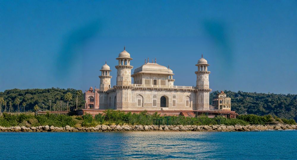 Day 3 – Vrindavan → Agra