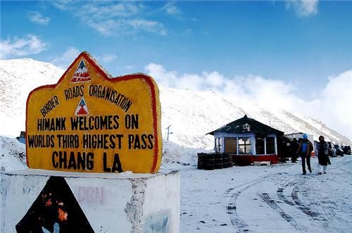 Day 3 – Excursion to Pangong Lake