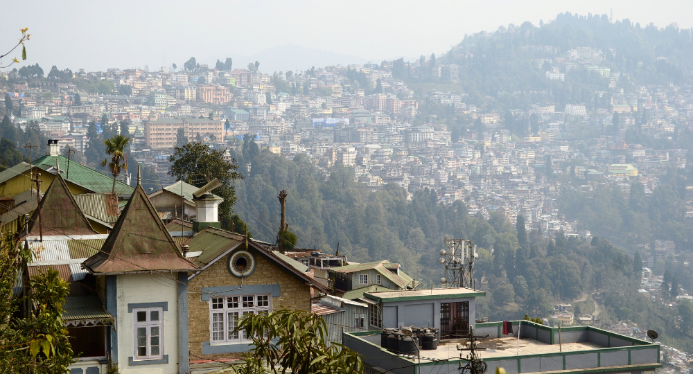 Day 1: Arrival at Bagdogra / NJP – Transfer to Darjeeling