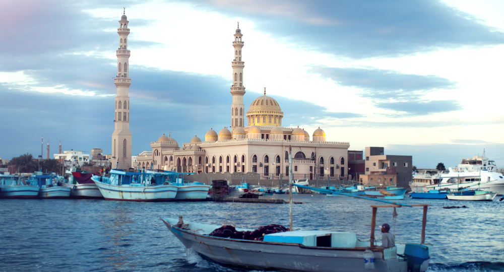Day 7 – Glass Bottom Boat Tour in Hurghada