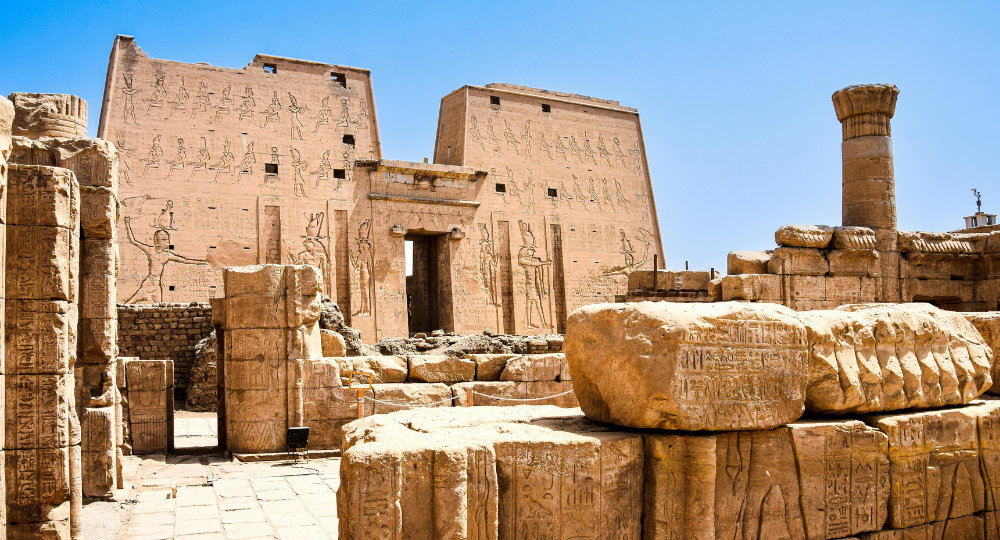 Day 4 – Kom Ombo & Edfu Temples