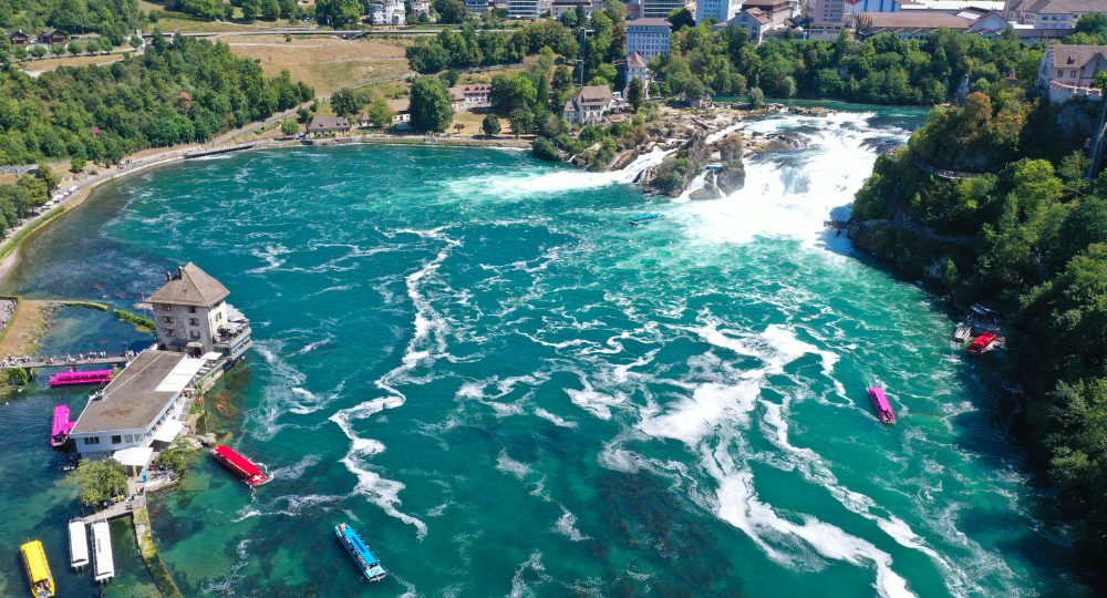 Day 7 – Bern, Rhine Falls & Lindt Home of Chocolate