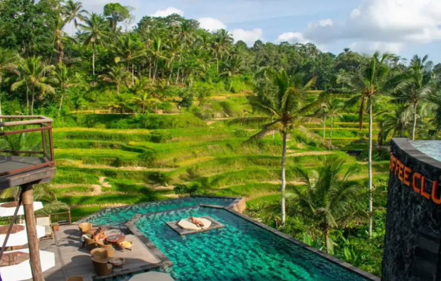 6N Insta-Bali Escape