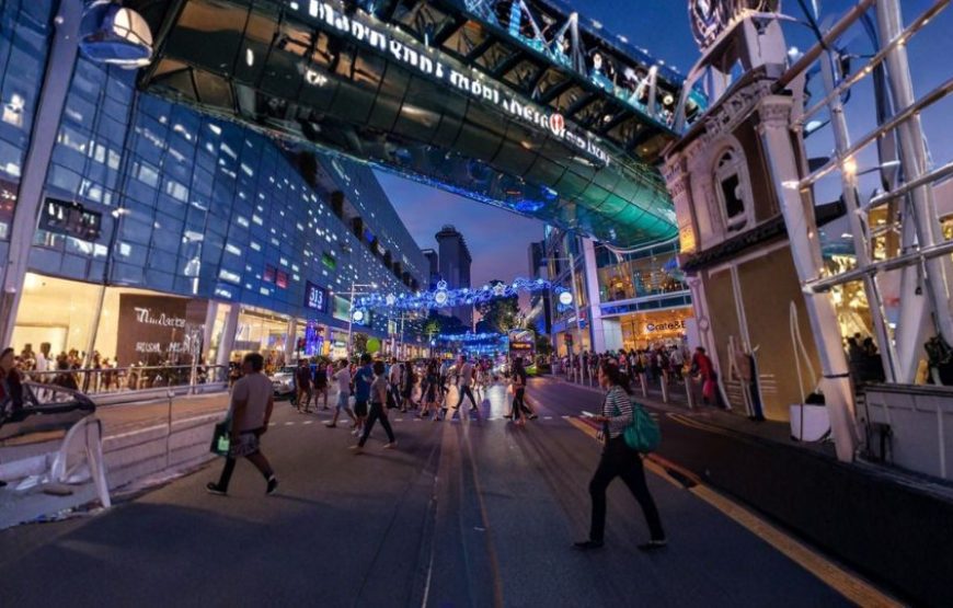 Singapore Romantic Escape
