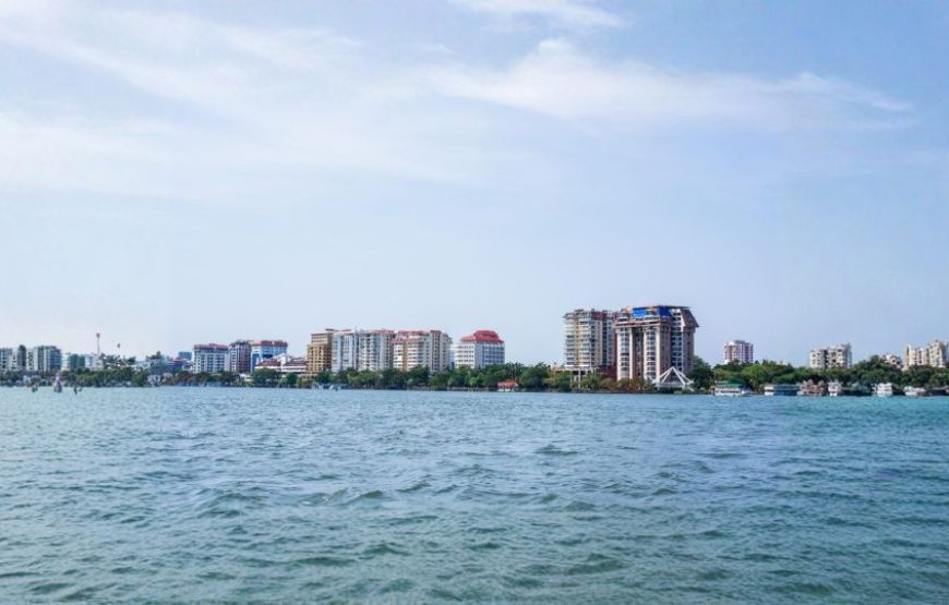 Shining Kerala Tour Package – 4 Nights / 5 Days