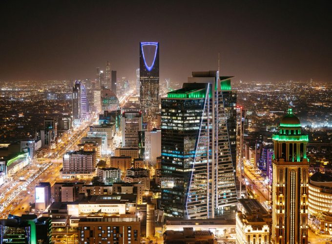 Iconic Dubai Group Departure