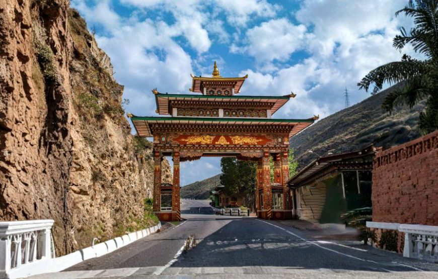 Ultimate Bhutan Tour Package (5 Nights / 6 Days)
