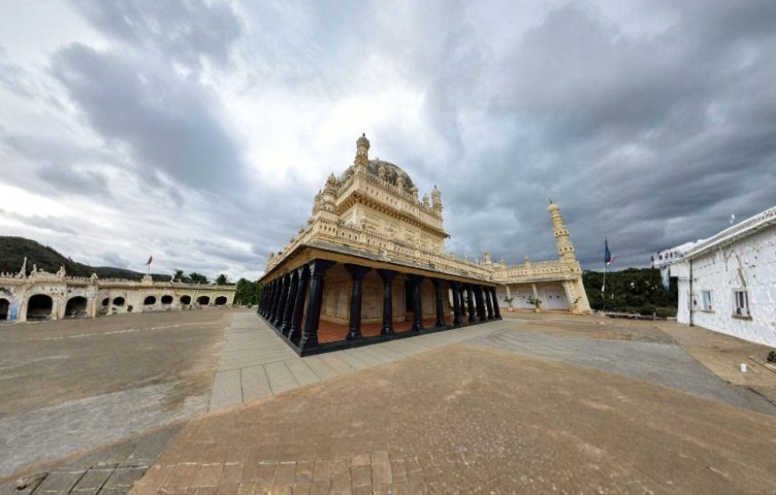 Honeymoon Trip to South India (Mysore • Coorg • Ooty)