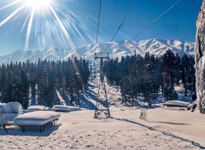 Kashmir Nature Break