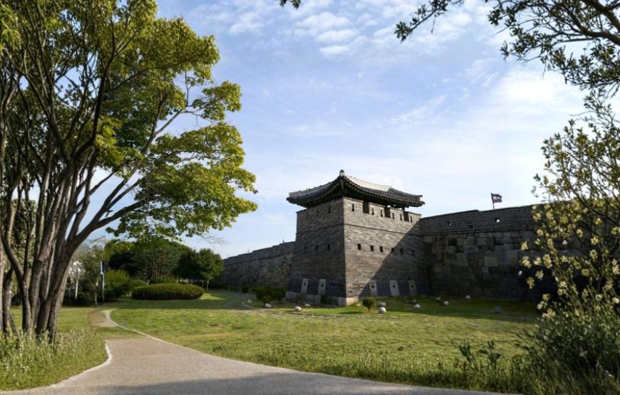 Korea Explorer – Seoul, Busan & Cultural Heritage Trail