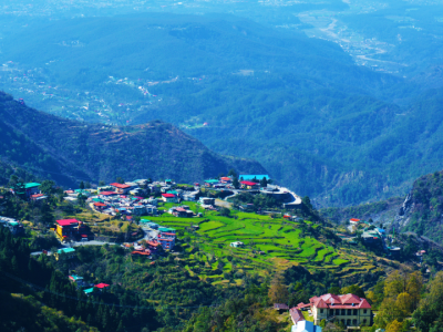 Popularly called the Queen of Hills, Mussoorie offers panoramic mountain views, colonial charm, waterfalls, and pleasant weather throughout the year